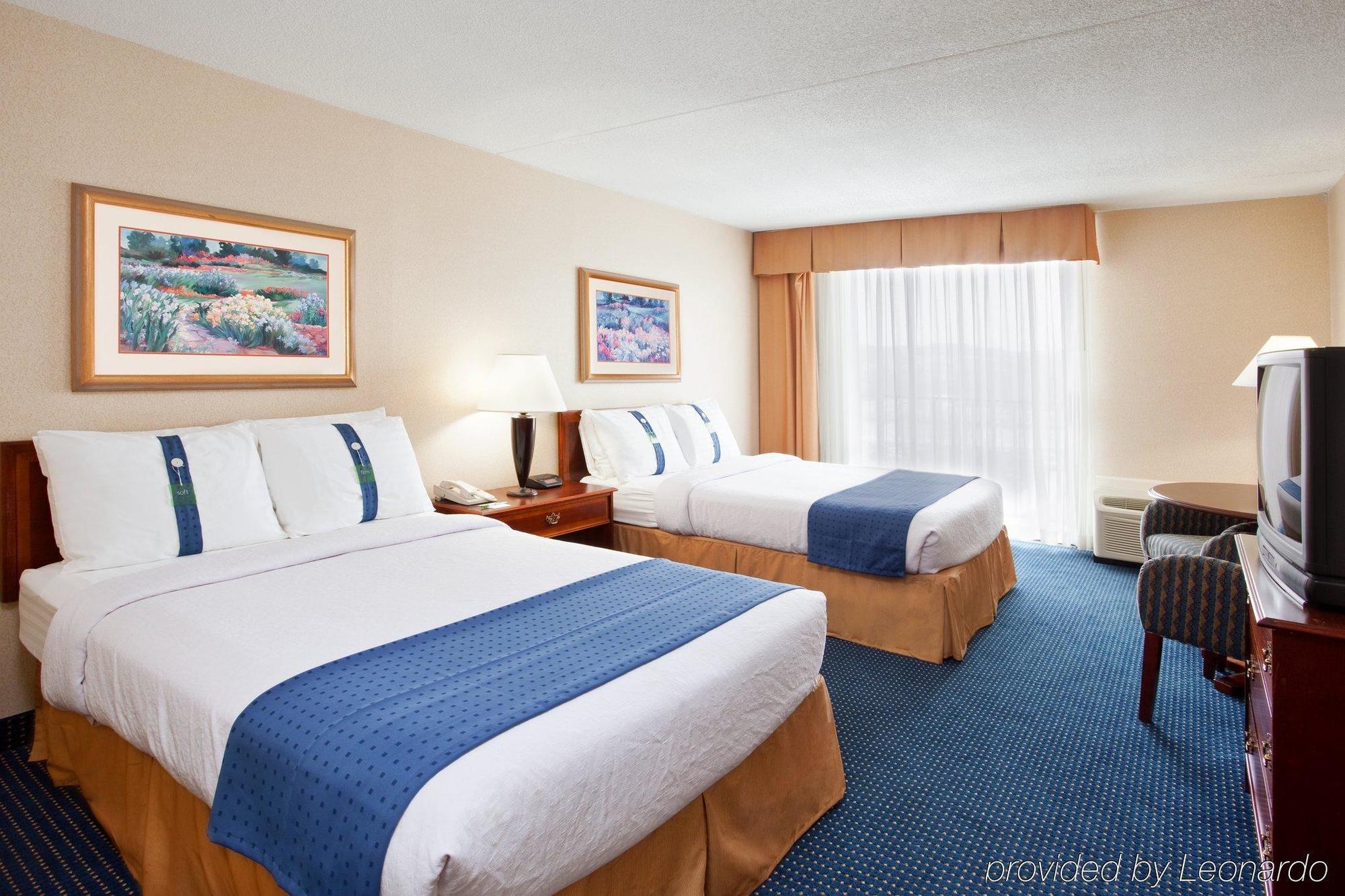 Holiday Inn Akron-West By Ihg Montrose Habitación foto